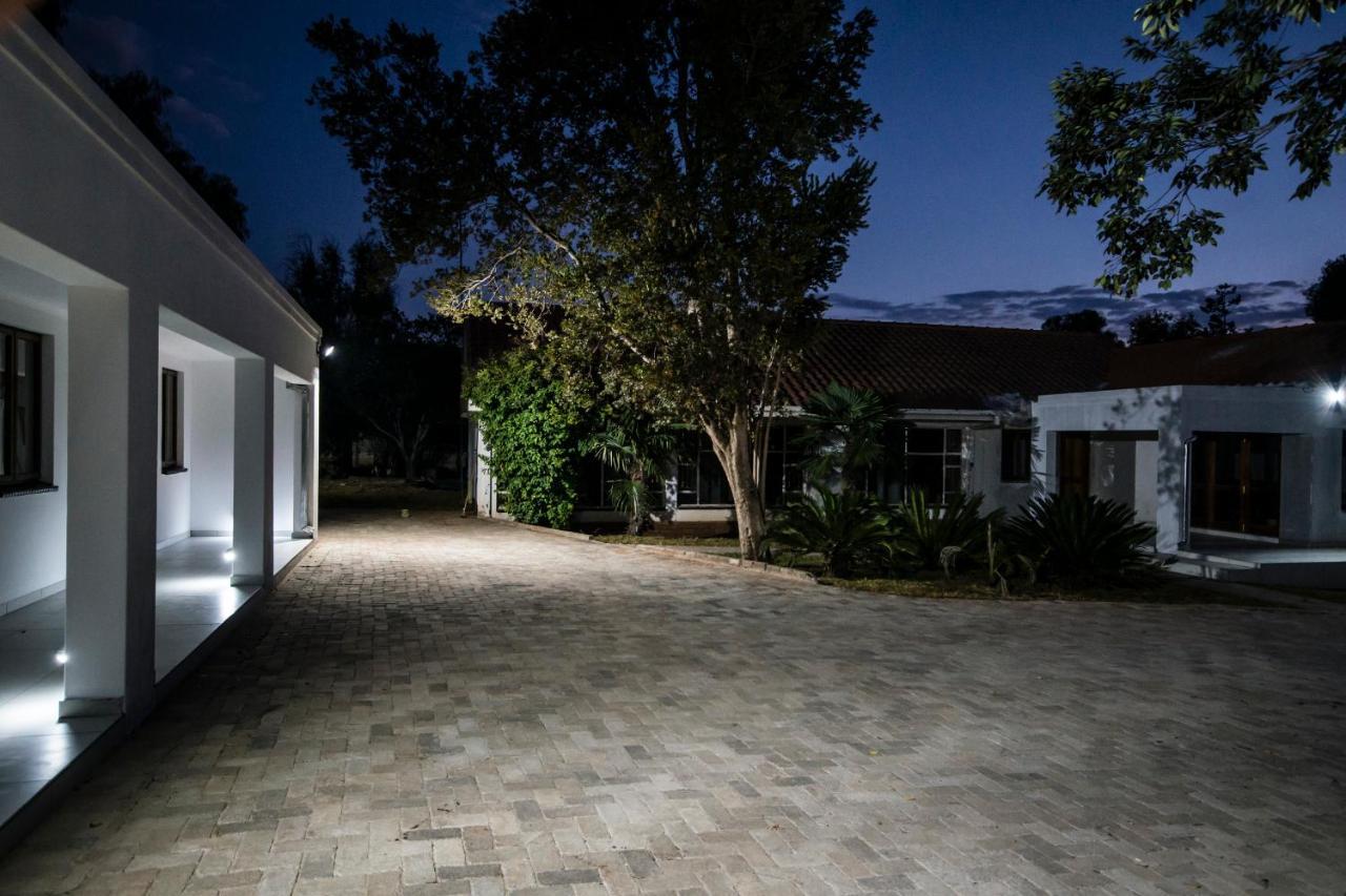 The Royal Guest House Klerksdorp Exteriér fotografie